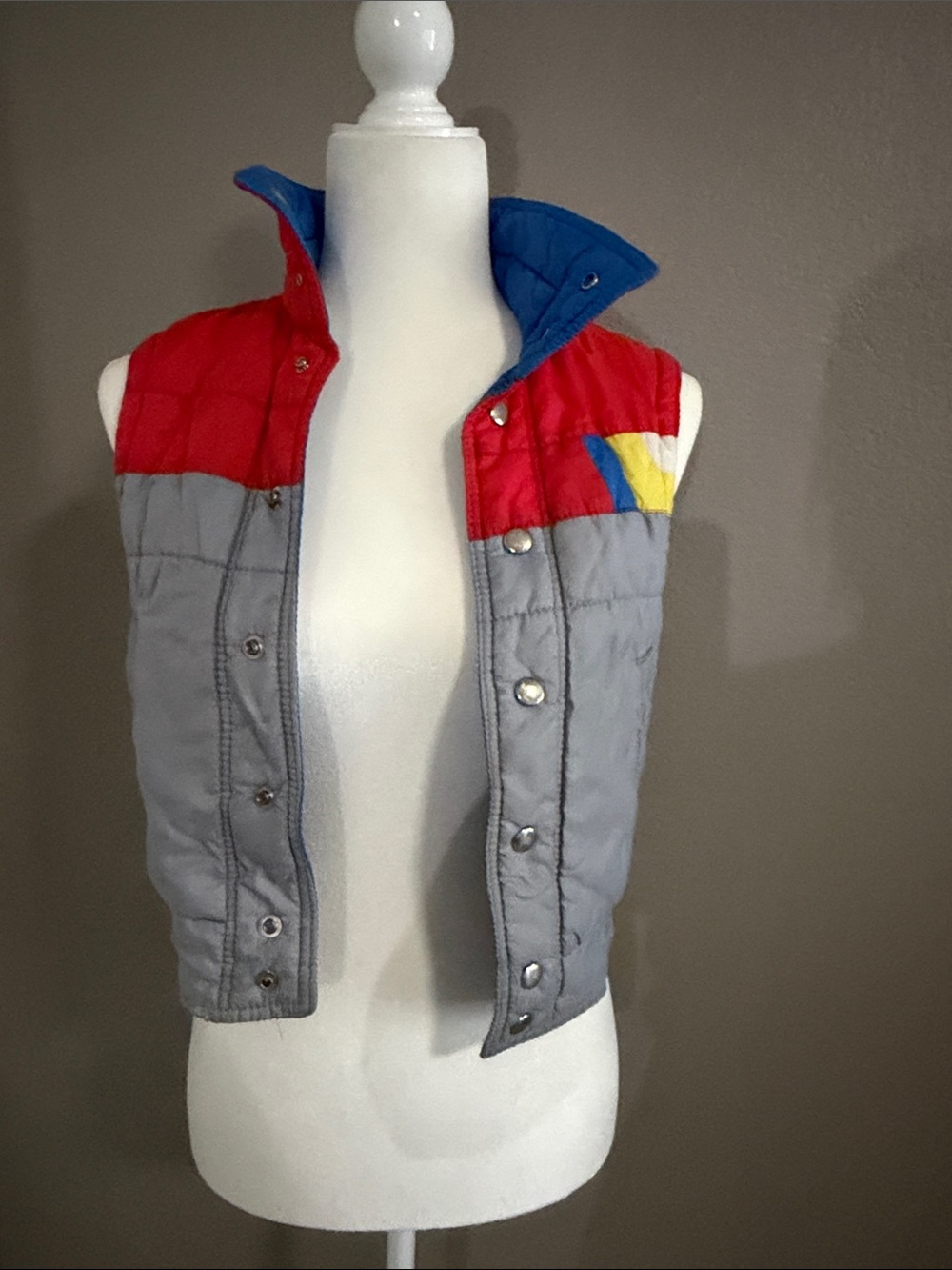 Aventura Kids Colorblock Puffer Vest - Red, Gray, Blue, Yellow